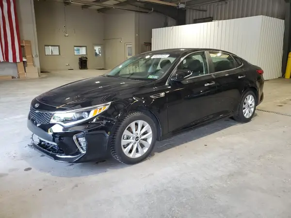 5XXGT4L36JG202795 2018 KIA OPTIMA - Image 1