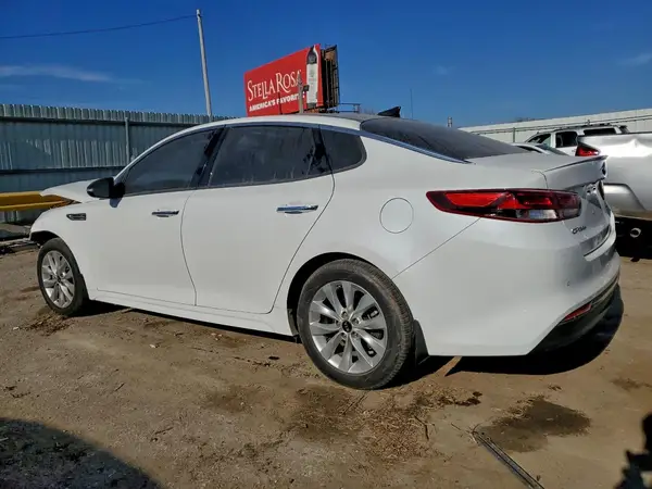 5XXGT4L36JG205938 2018 KIA OPTIMA - Image 2