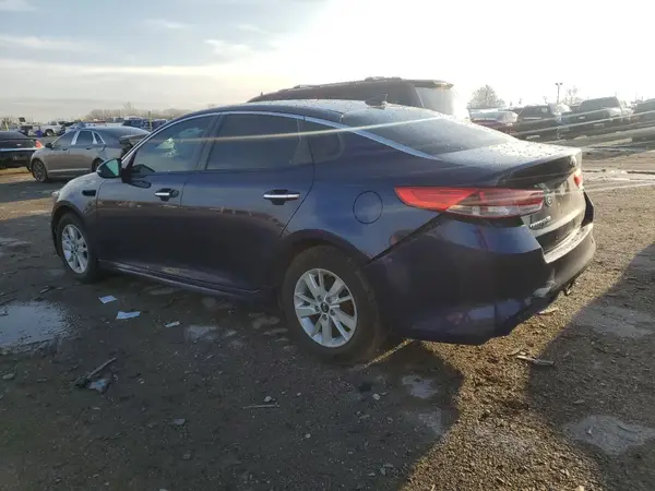 5XXGT4L36JG208001 2018 KIA OPTIMA - Image 2