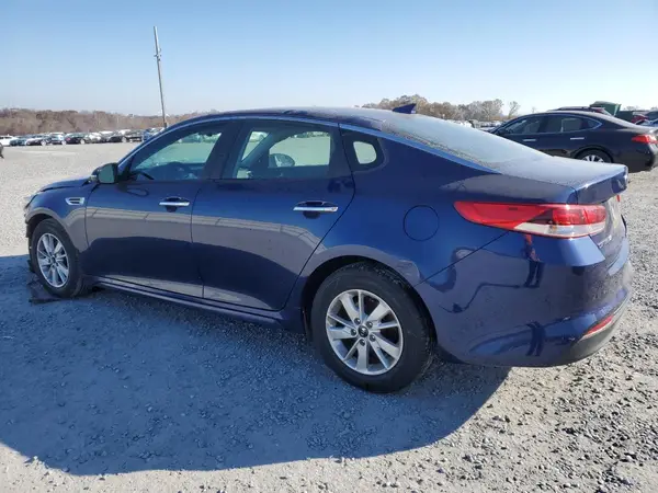 5XXGT4L36JG214378 2018 KIA OPTIMA - Image 2