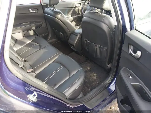 5XXGT4L36JG219564 2018 KIA OPTIMA - Image 8
