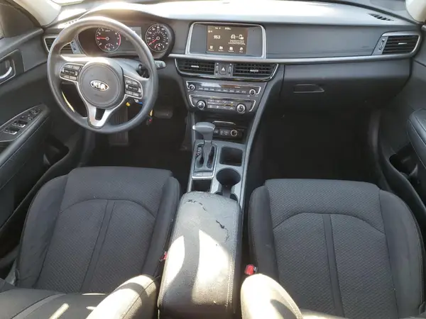 5XXGT4L36JG219855 2018 KIA OPTIMA - Image 8