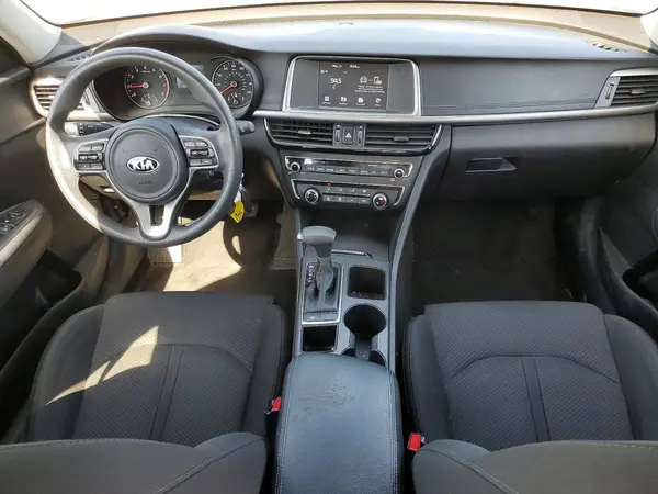 5XXGT4L36JG220231 2018 KIA OPTIMA - Image 8