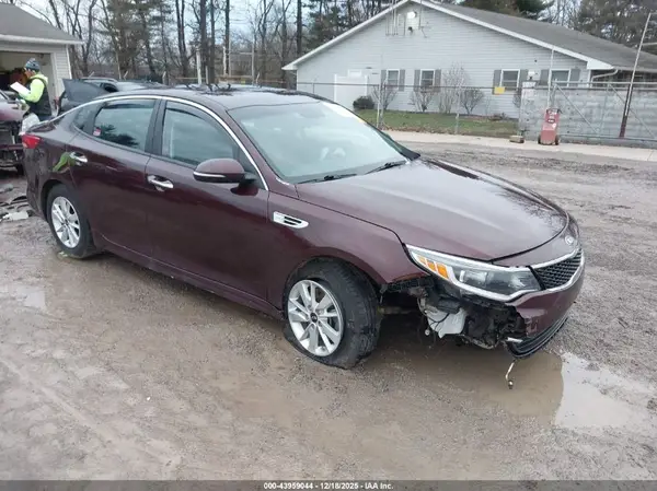 5XXGT4L36JG224893 2018 KIA OPTIMA - Image 1