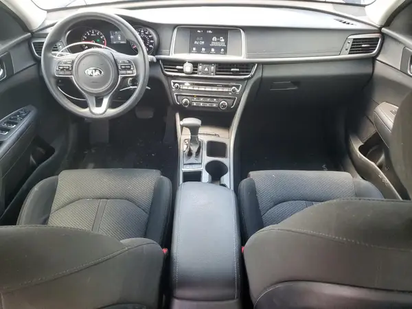 5XXGT4L36JG225848 2018 KIA OPTIMA - Image 8