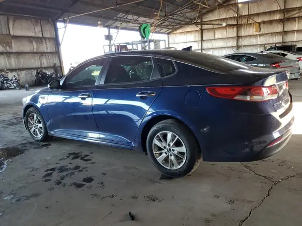 5XXGT4L36JG225901 2018 KIA OPTIMA - Image 2