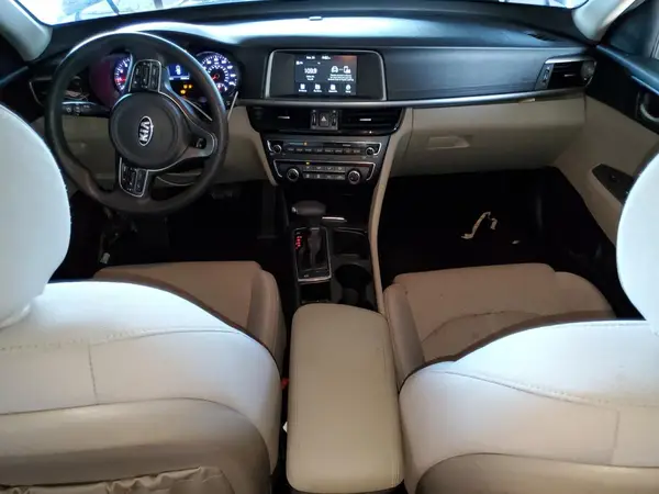 5XXGT4L36JG225901 2018 KIA OPTIMA - Image 8