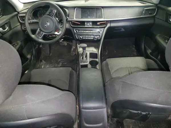 5XXGT4L36JG228068 2018 KIA OPTIMA - Image 8