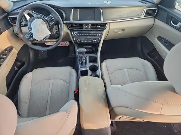 5XXGT4L36JG228183 2018 KIA OPTIMA - Image 8