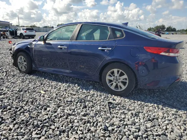 5XXGT4L36JG229804 2018 KIA OPTIMA - Image 2