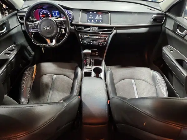 5XXGT4L36JG230984 2018 KIA OPTIMA - Image 8