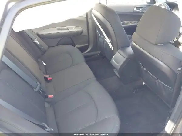 5XXGT4L36JG232282 2018 KIA OPTIMA - Image 8