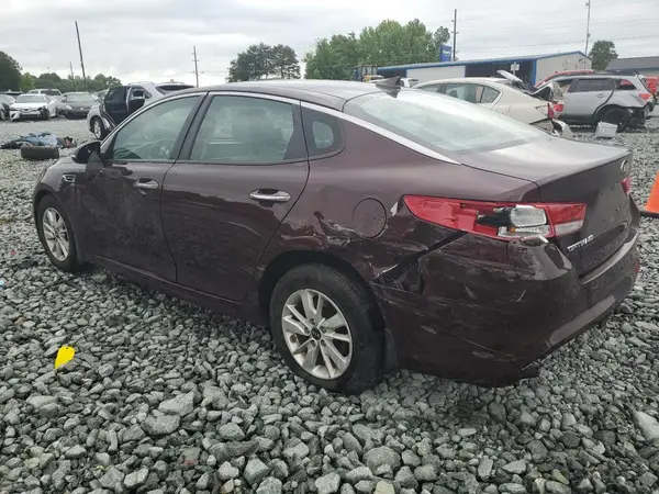 5XXGT4L36JG232556 2018 KIA OPTIMA - Image 2