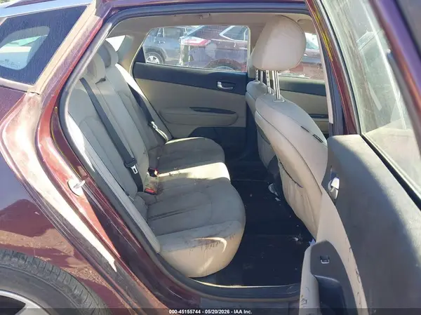 5XXGT4L36JG233609 2018 KIA OPTIMA - Image 8