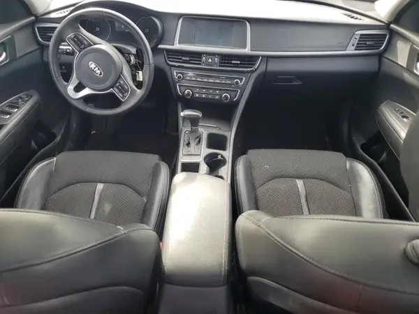 5XXGT4L36JG233867 2018 KIA OPTIMA - Image 8