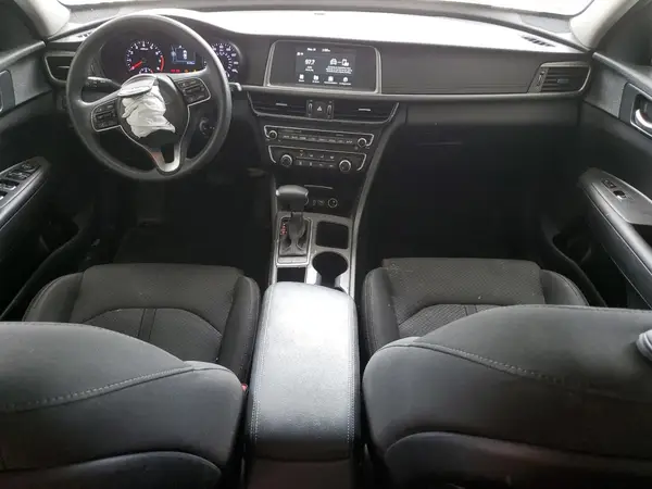 5XXGT4L36JG238468 2018 KIA OPTIMA - Image 8