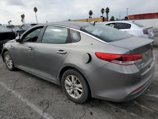 5XXGT4L36JG238485 2018 KIA OPTIMA - Image 2