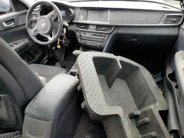 5XXGT4L36JG238485 2018 KIA OPTIMA - Image 8