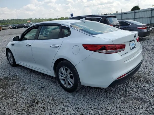 5XXGT4L36JG243508 2018 KIA OPTIMA - Image 2