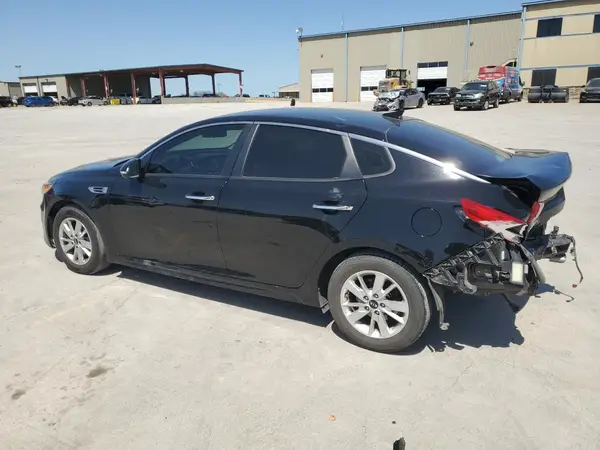 5XXGT4L36JG245159 2018 KIA OPTIMA - Image 2