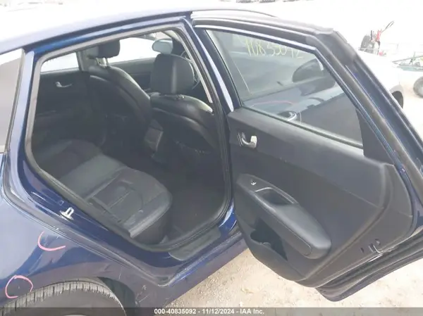 5XXGT4L36JG247414 2018 KIA OPTIMA - Image 8