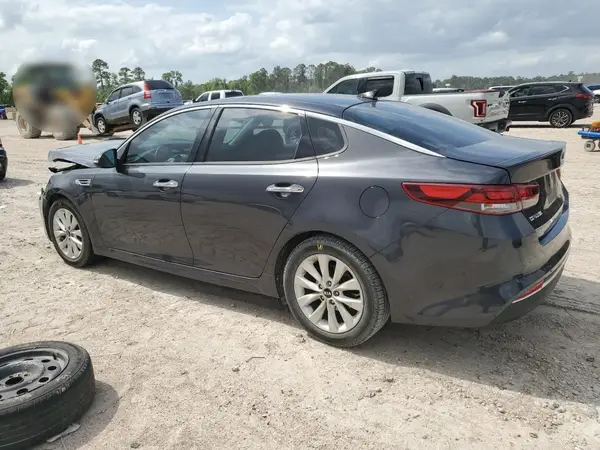 5XXGT4L36JG247865 2018 KIA OPTIMA - Image 2