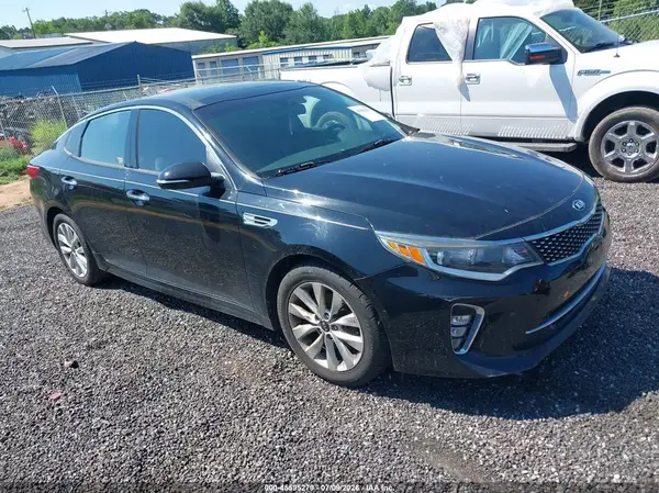 5XXGT4L36JG247980 2018 KIA OPTIMA - Image 1