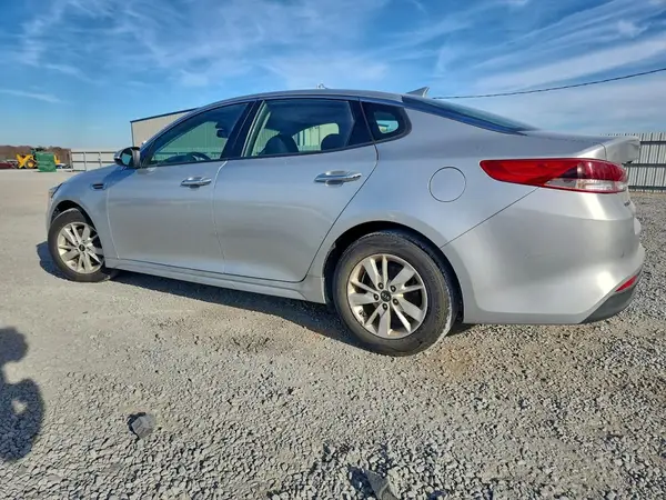 5XXGT4L36JG249874 2018 KIA OPTIMA - Image 2