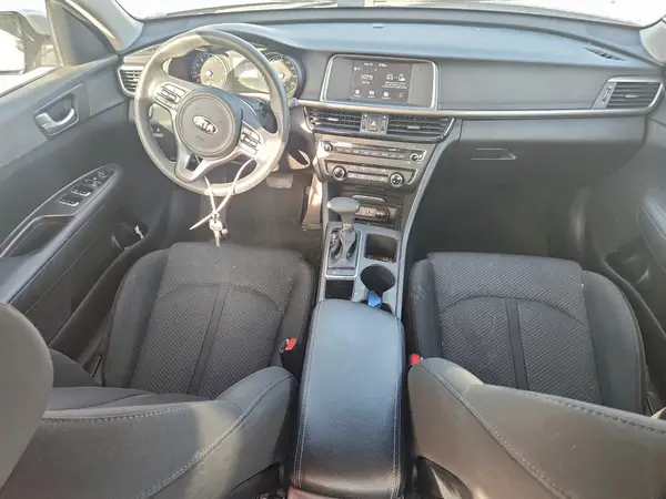 5XXGT4L36JG249874 2018 KIA OPTIMA - Image 8