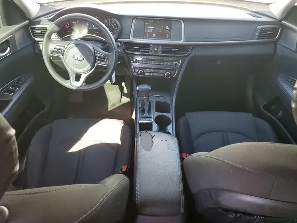 5XXGT4L36JG252211 2018 KIA OPTIMA - Image 8