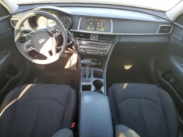 5XXGT4L36JG253696 2018 KIA OPTIMA - Image 8