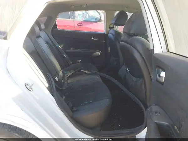 5XXGT4L36JG254881 2018 KIA OPTIMA - Image 8