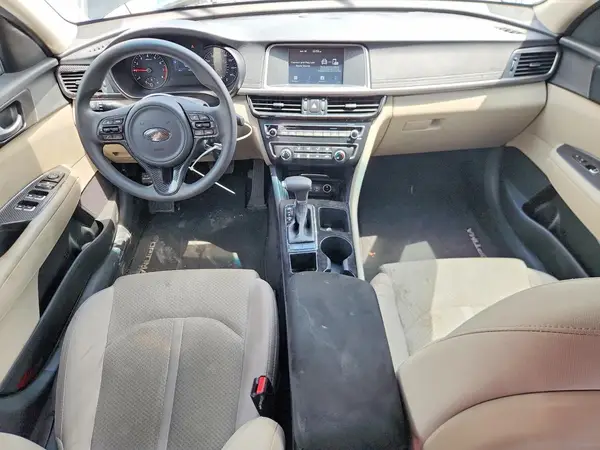 5XXGT4L36JG255559 2018 KIA OPTIMA - Image 8