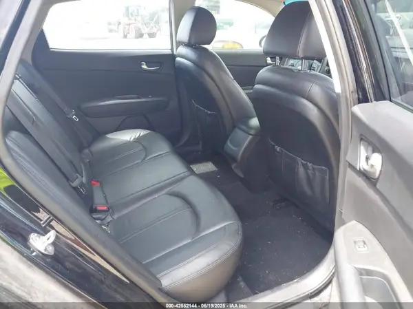 5XXGT4L36JG257392 2018 KIA OPTIMA - Image 8