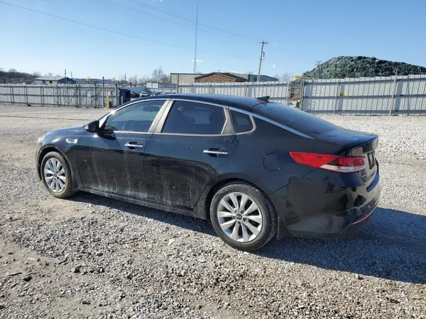 5XXGT4L36JG259076 2018 KIA OPTIMA - Image 2