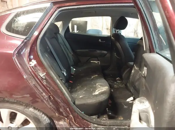 5XXGT4L36JG261426 2018 KIA OPTIMA - Image 8