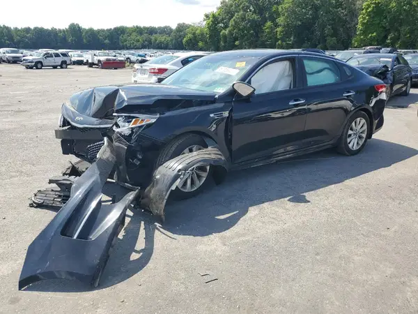 5XXGT4L36JG261622 2018 KIA OPTIMA - Image 1