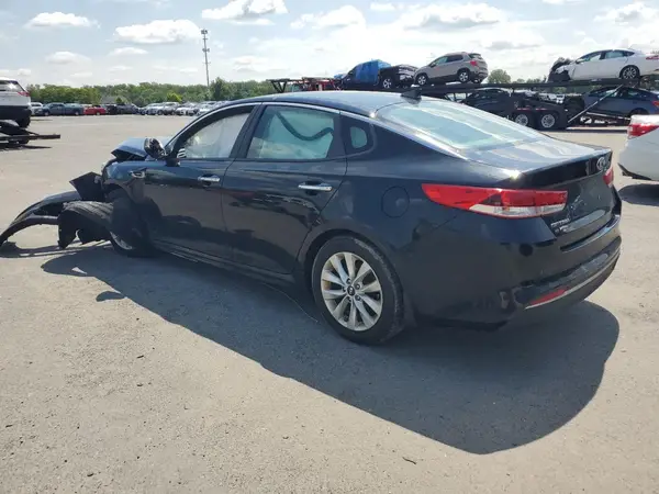 5XXGT4L36JG261622 2018 KIA OPTIMA - Image 2