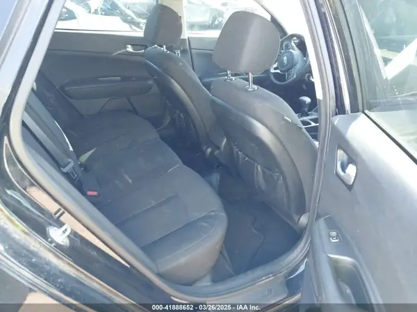 5XXGT4L36JG264505 2018 KIA OPTIMA - Image 8