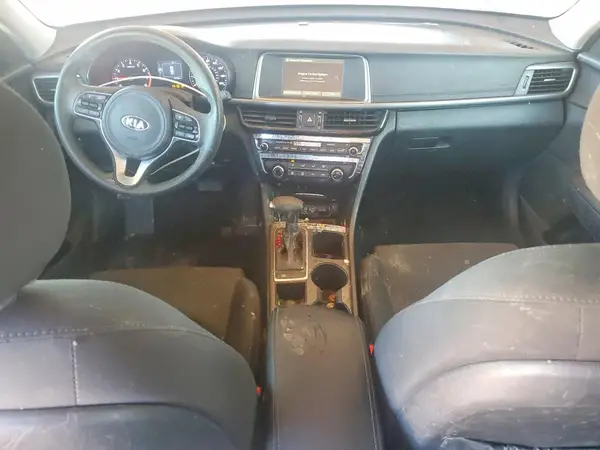 5XXGT4L36JG265752 2018 KIA OPTIMA - Image 8