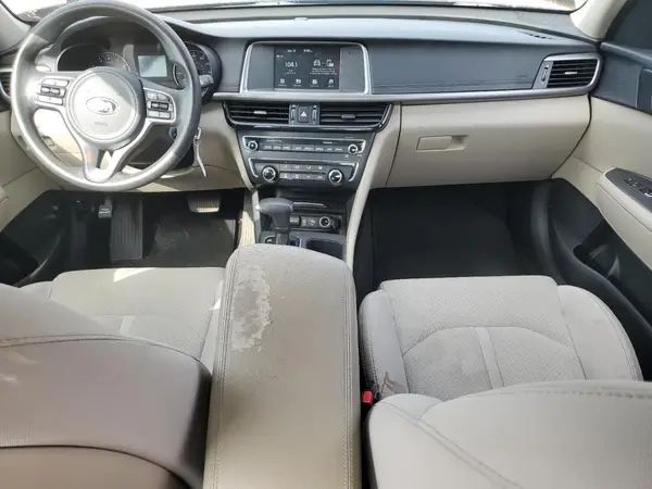 5XXGT4L36JG267436 2018 KIA OPTIMA - Image 8