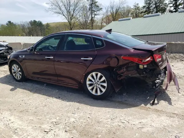 5XXGT4L36JG268554 2018 KIA OPTIMA - Image 2