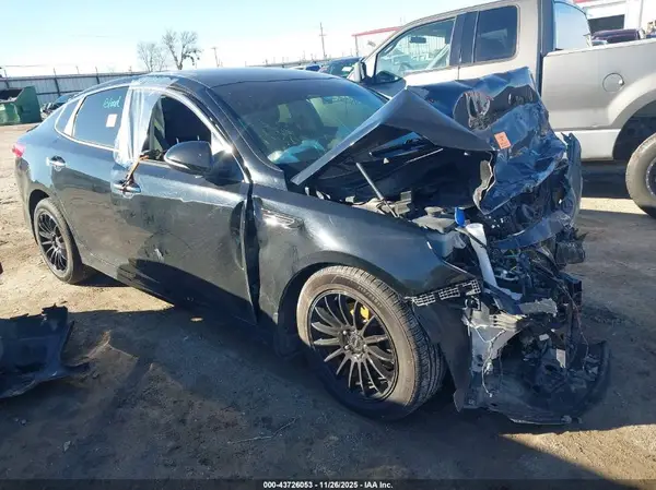 5XXGT4L36JG269638 2018 KIA OPTIMA - Image 1