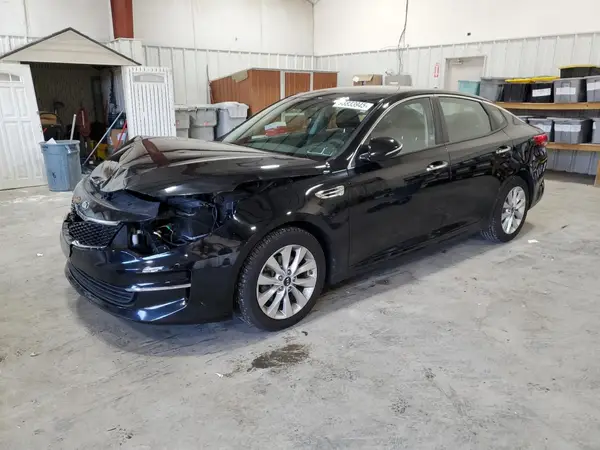 5XXGT4L36JG269882 2018 KIA OPTIMA - Image 1