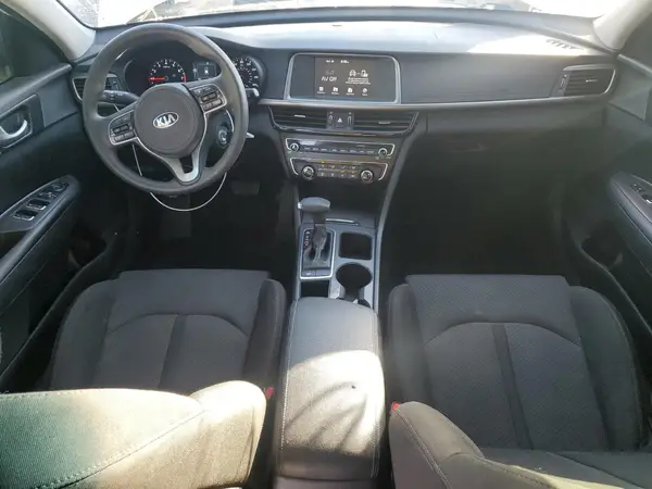 5XXGT4L36JG270997 2018 KIA OPTIMA - Image 8