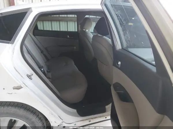 5XXGT4L36JG271003 2018 KIA OPTIMA - Image 8