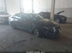 5XXGT4L36JG274564 2018 KIA OPTIMA