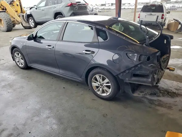 5XXGT4L36KG275117 2019 KIA OPTIMA - Image 2