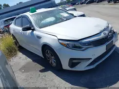 5XXGT4L36KG275294 2019 KIA OPTIMA