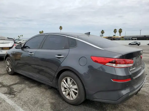 5XXGT4L36KG276199 2019 KIA OPTIMA - Image 2